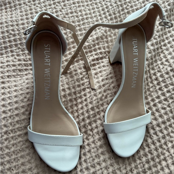 Stuart Weitzman nearly nude White Heels - Picture 3 of 7